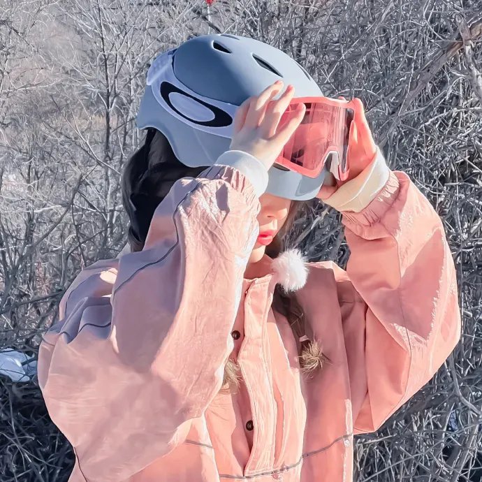 锦鲤降世,炮灰家人偷听我心声